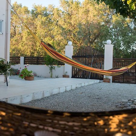 Afrathias Beachhouse - Cretan Hideaway Kalamaki  Luaran gambar