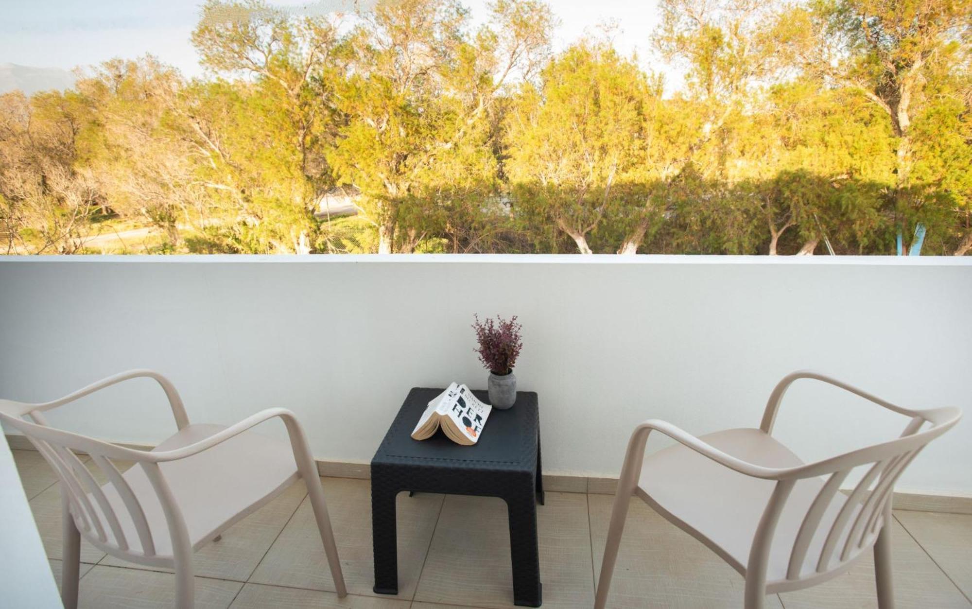 Afrathias Beachhouse - Cretan Hideaway Kalamaki  Luaran gambar